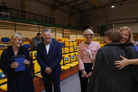 60 LET OŠ CERKNICA 90 FOTO LJUBO VUKELIČ